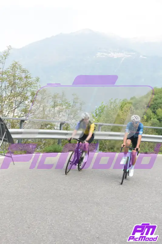 Foto Passo del Ghisallo 18 apr 2026 09:27