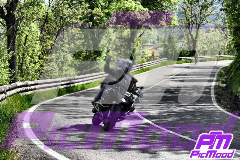 Foto Passo della Cisa 3 mag 2025 10:19