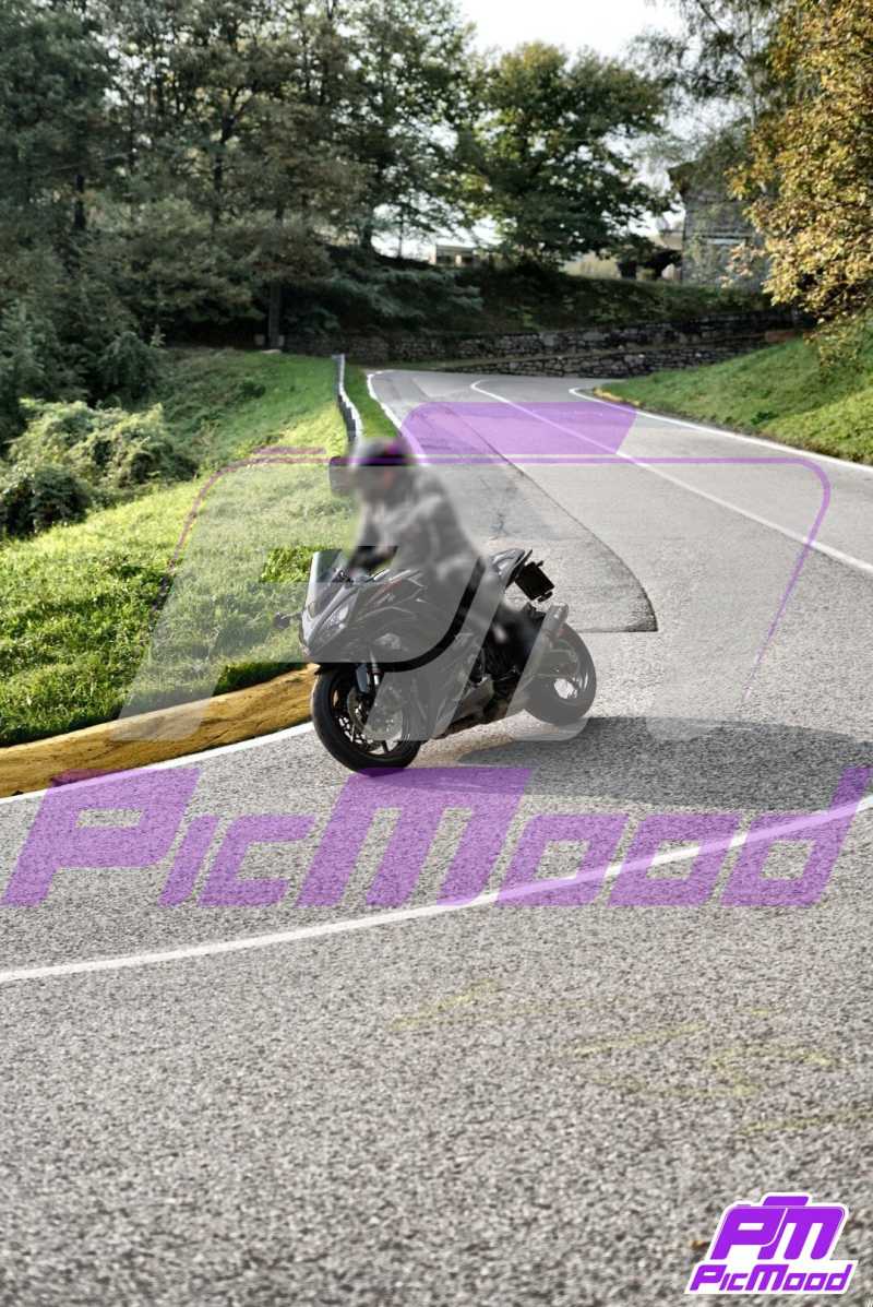 Foto Passo del Ghisallo 6 ott 2024 08:54