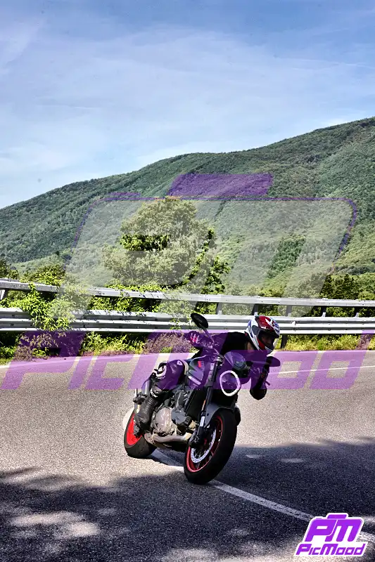 Passo della Cisa versante Toscana