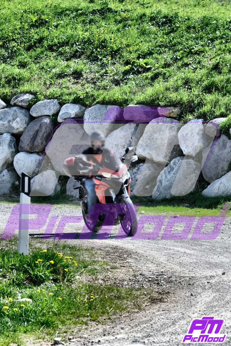 Foto Passo Crocedomini 15 giu 2025 10:24