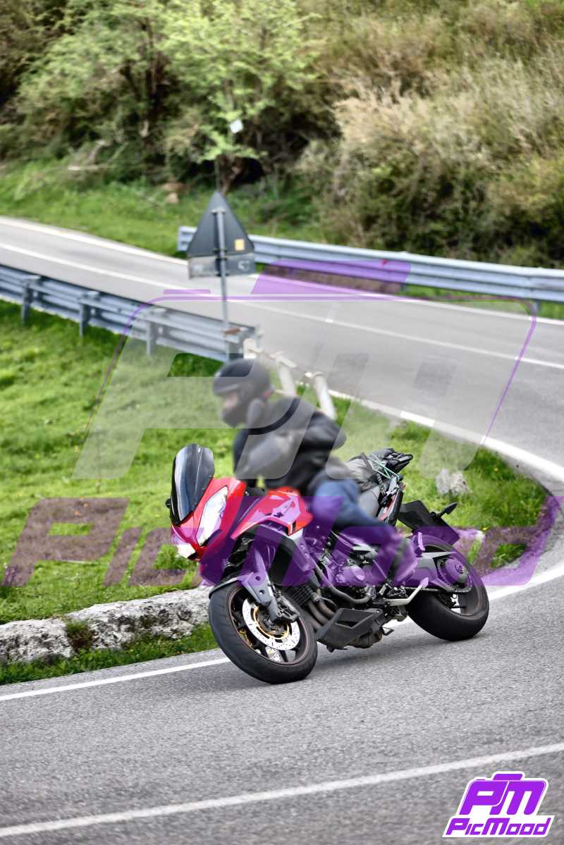 Foto Passo della Cisa versante Toscana 27 apr 2025 09:54