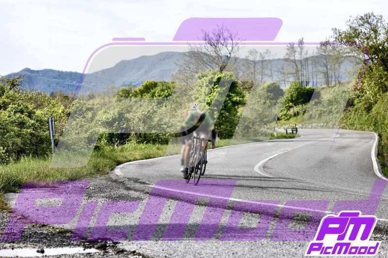 Foto Passo della Futa Raticosa vers Toscana 4 mag 2025 09:24