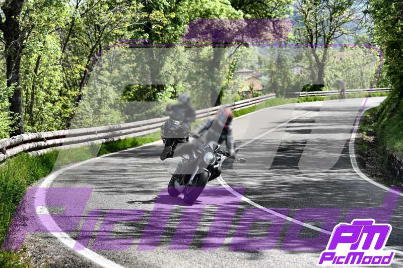 Foto Passo della Cisa 3 mag 2025 10:19