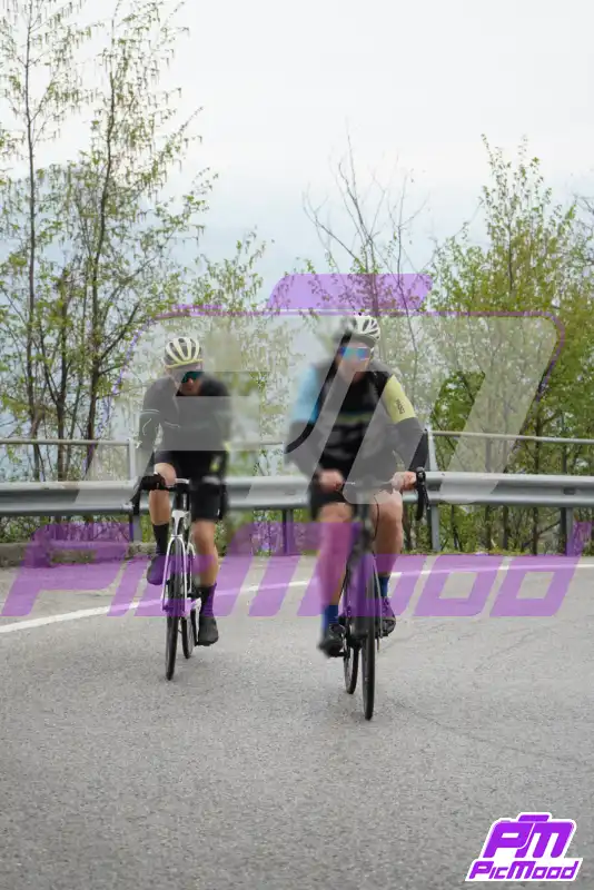 Foto Passo del Ghisallo 11 apr 2026 09:43