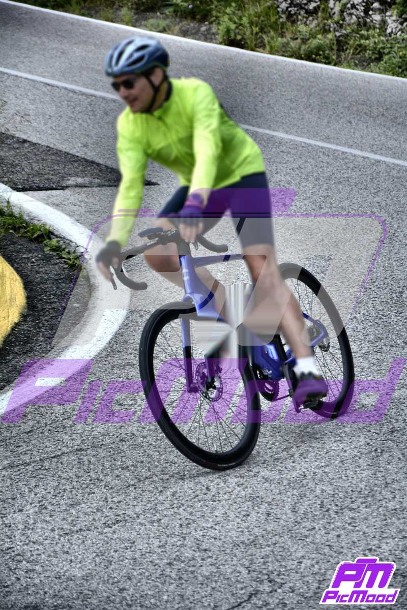 Foto Passo del Ghisallo 7 giu 2025 09:35