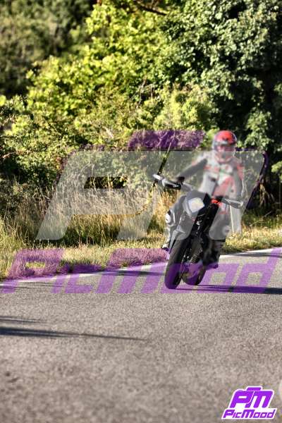 Foto Passo della Futa Raticosa vers Toscana 20 lug 2025 08:21