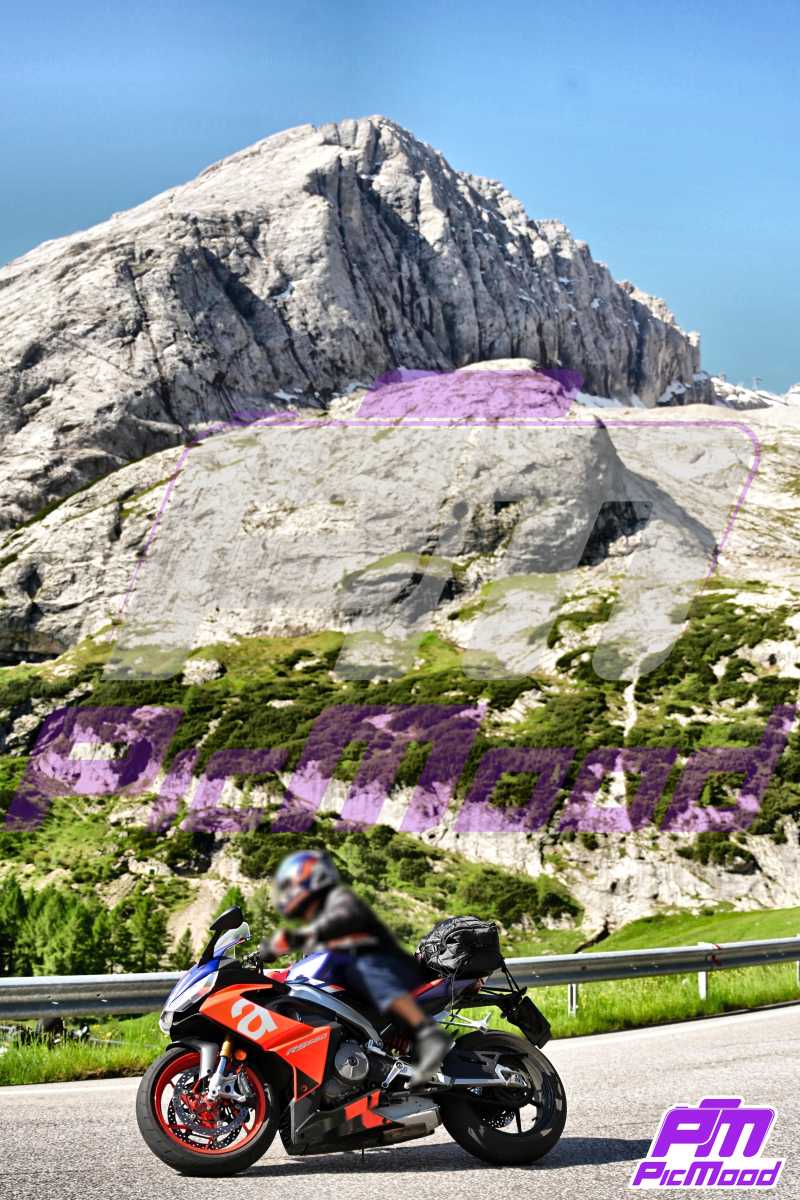 Foto Passo Fedaia 15 giu 2025 09:05