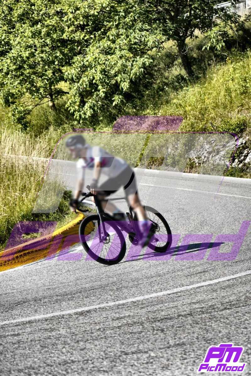 Foto Passo del Ghisallo 28 giu 2025 09:24