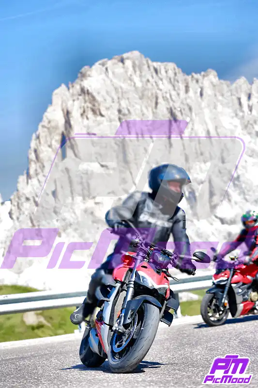 Foto Passo Sella 18 giu 2026 09:39