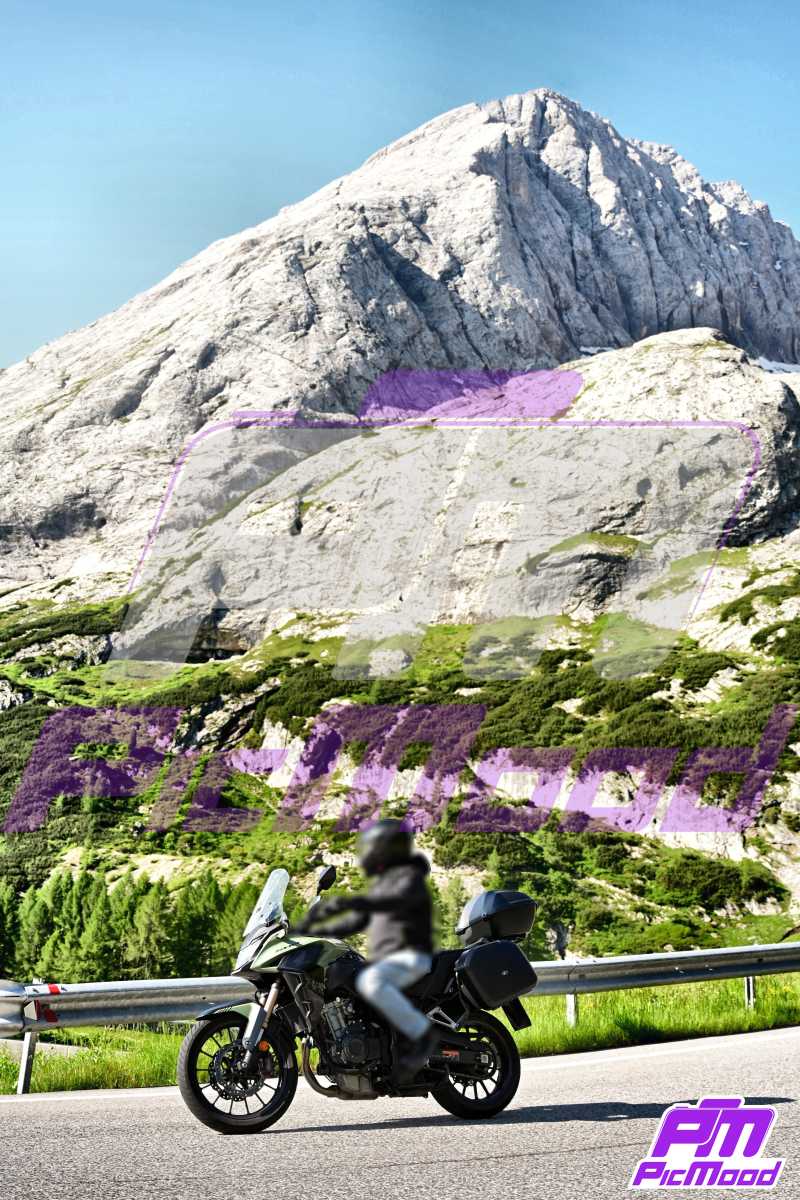 Foto Passo Fedaia 22 giu 2025 08:38