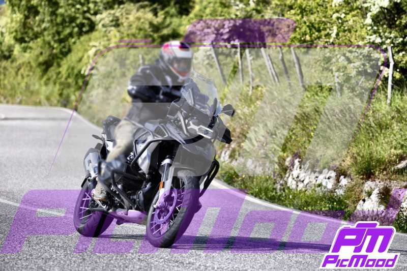 Foto Passo della Futa Raticosa vers Toscana 24 mag 2025 09:23