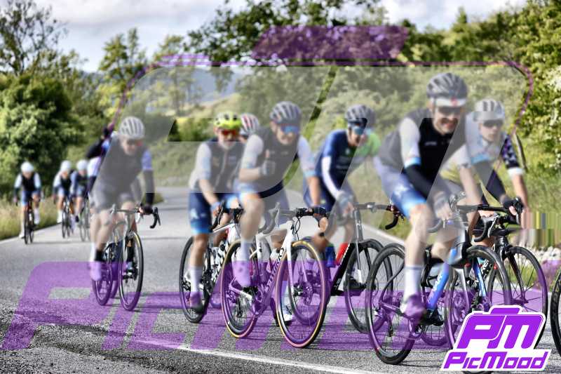 Foto Passo della Futa Raticosa vers Toscana 24 mag 2025 09:22