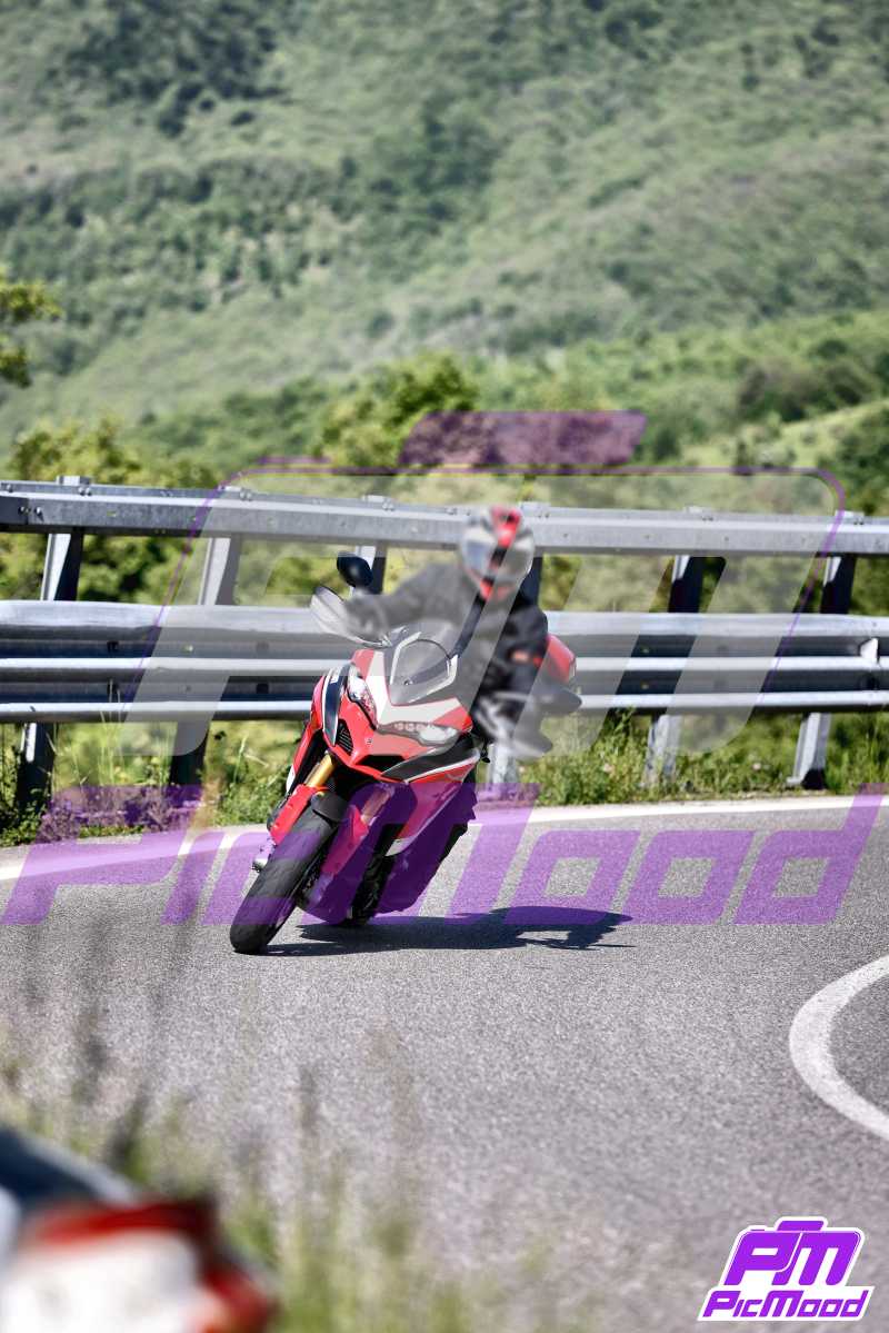 Foto Passo della Cisa versante Toscana 31 mag 2025 10:13