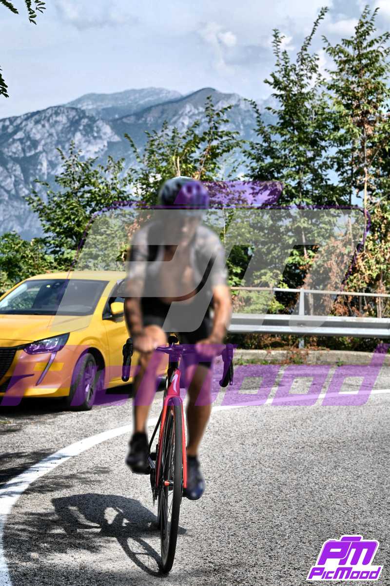 Foto Passo del Ghisallo 31 ago 2024 14:45