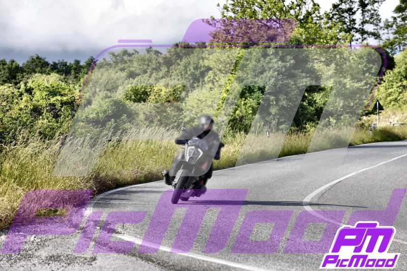 Foto Passo della Futa Raticosa vers Toscana 7 giu 2025 08:38