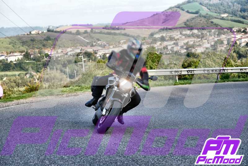 Foto Vernasca 12 ott 2024 09:20