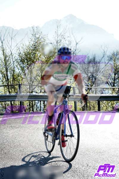 Foto Passo del Ghisallo 5 apr 2026 09:45