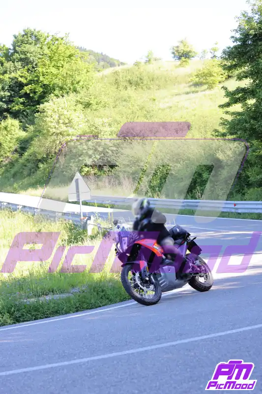 Foto Passo della Cisa versante Toscana 24 mag 2026 09:26