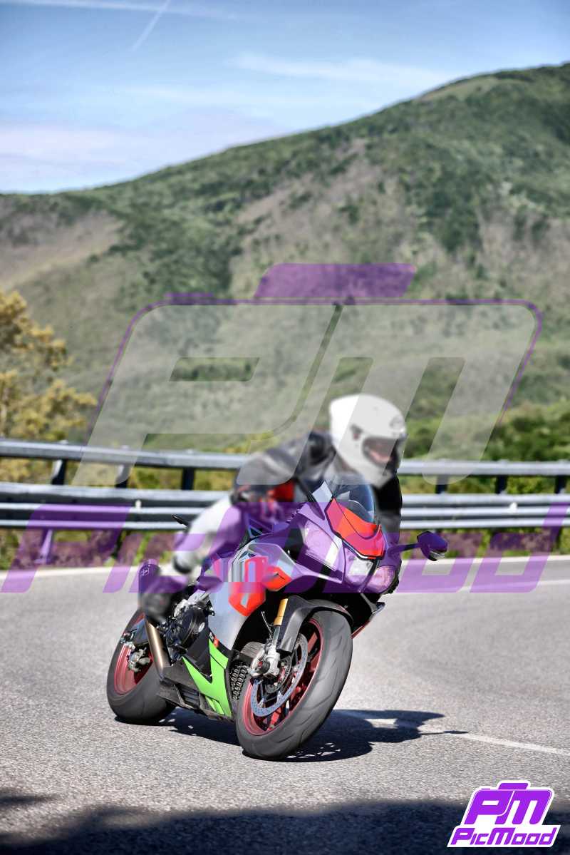 Foto Passo della Cisa versante Toscana 24 mag 2025 09:50