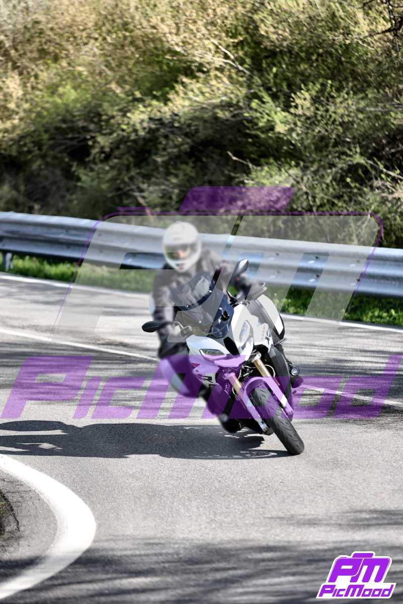 Foto Passo della Cisa versante Toscana 25 apr 2025 10:06