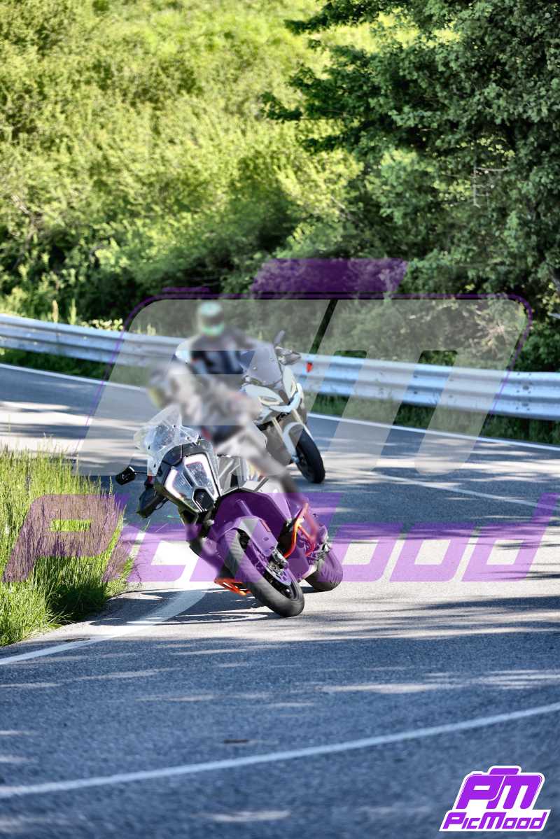 Foto Passo della Cisa versante Toscana 25 mag 2025 09:35