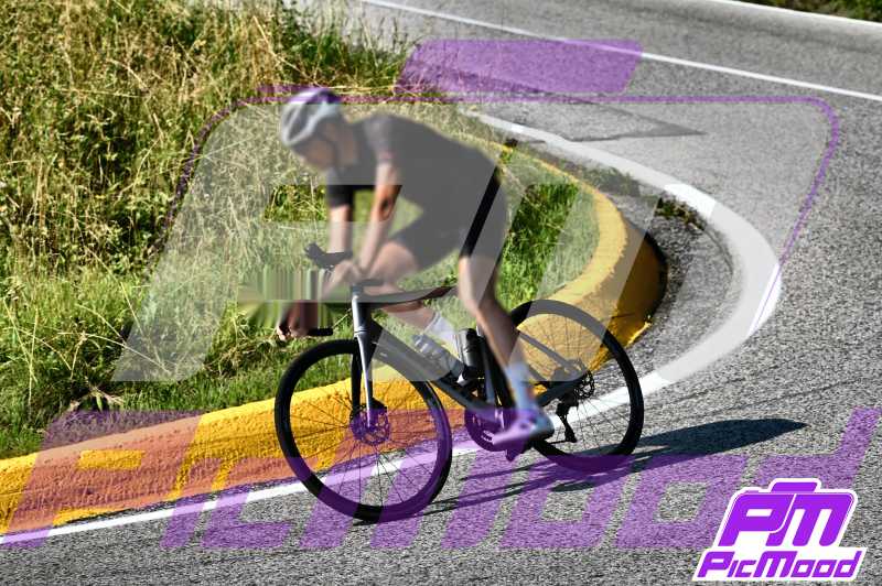 Foto Passo del Ghisallo 14 lug 2024 09:16