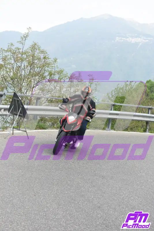 Foto Passo del Ghisallo 18 apr 2026 09:21