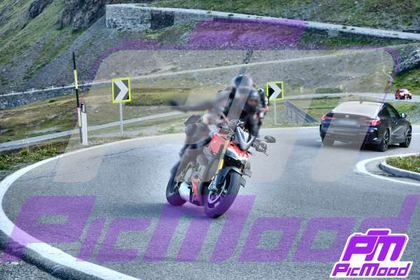 Foto Passo dello Stelvio 17 ago 2025 09:02