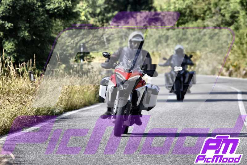 Foto Passo della Futa Raticosa vers Toscana 15 giu 2025 08:43