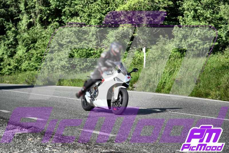 Foto Passo della Futa Raticosa 2 giu 2025 09:13