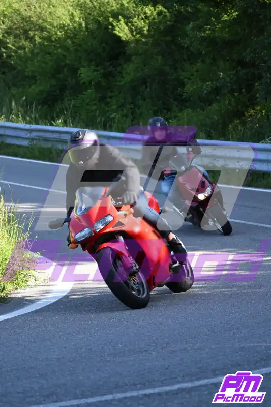 Foto Passo della Cisa versante Toscana 31 mag 2026 09:12