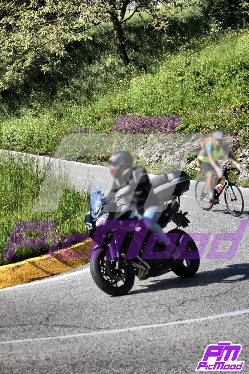 Foto Passo del Ghisallo 18 mag 2025 09:23