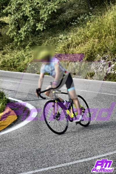 Foto Passo del Ghisallo 12 lug 2025 09:13