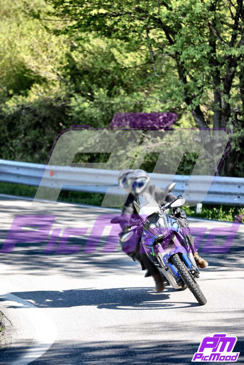 Foto Passo della Cisa versante Toscana 1 mag 2025 09:55