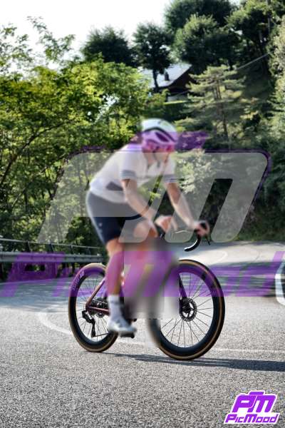 Foto Passo del Ghisallo 23 ago 2025 09:25
