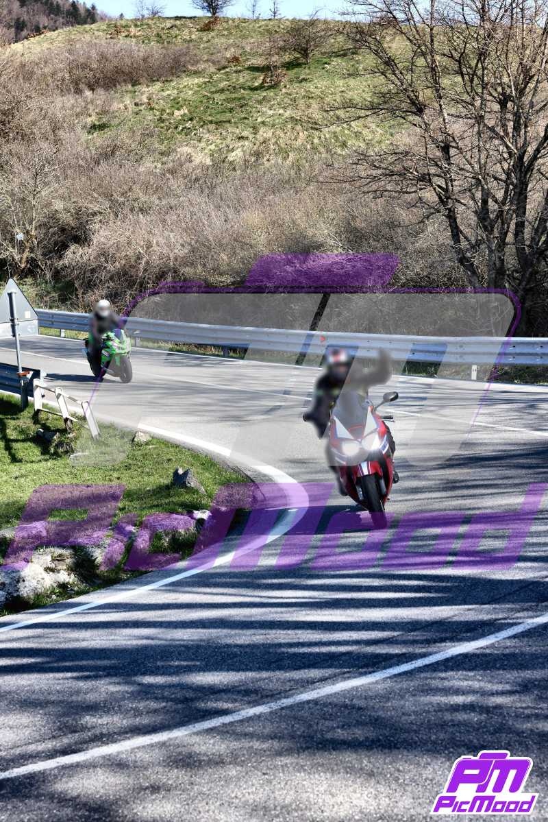 Foto Passo della Cisa versante Toscana 5 apr 2025 10:01