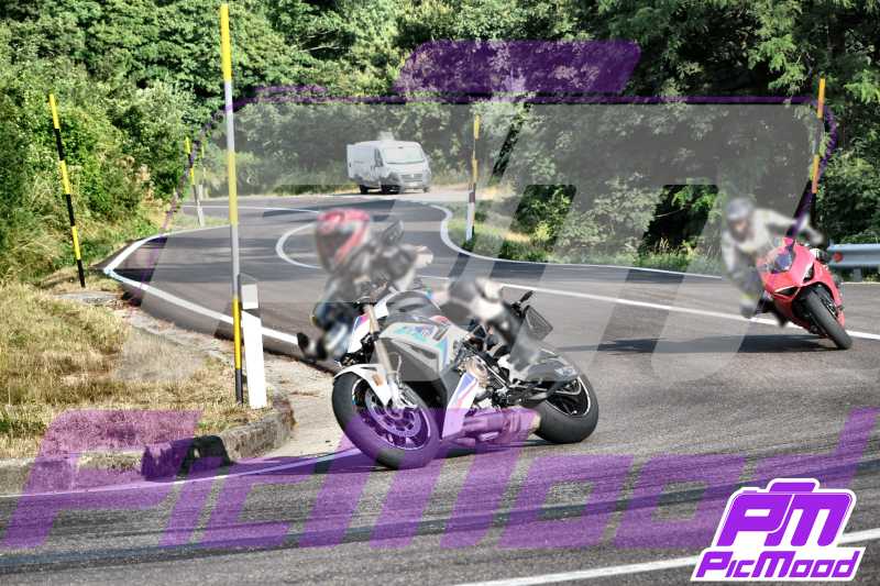 Foto Passo del Giogo 6 lug 2025 08:29
