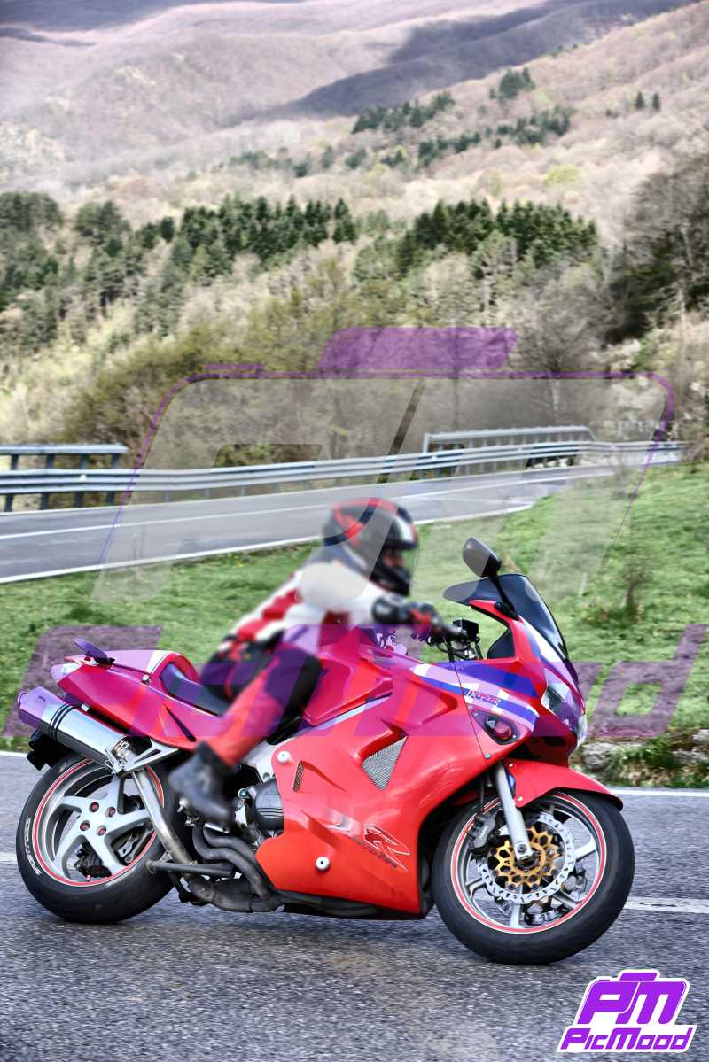 Foto Passo della Cisa versante Toscana 19 apr 2025 10:15