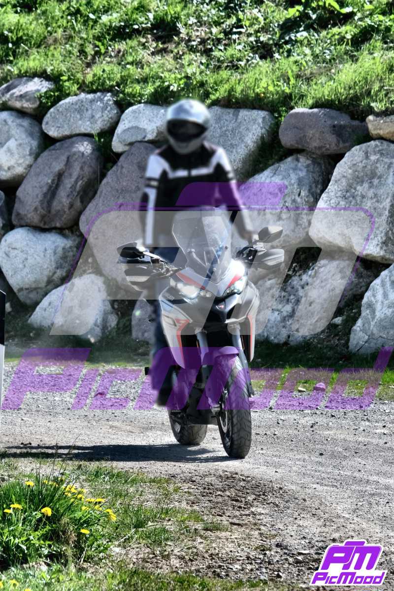 Foto Passo Crocedomini 15 giu 2025 10:24