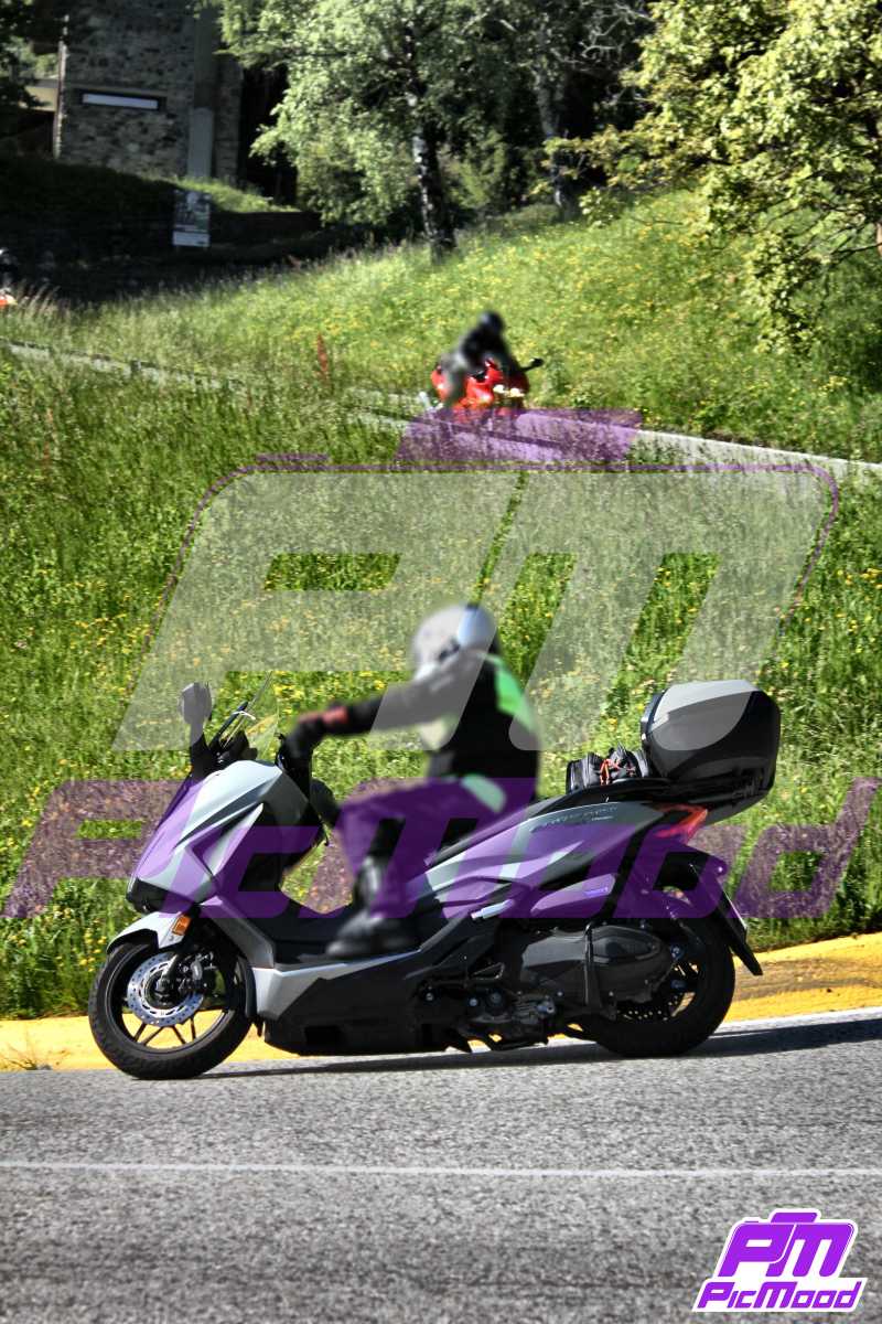 Foto Passo del Ghisallo 18 mag 2025 09:24