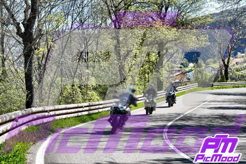 Foto Passo della Cisa 26 apr 2025 10:20