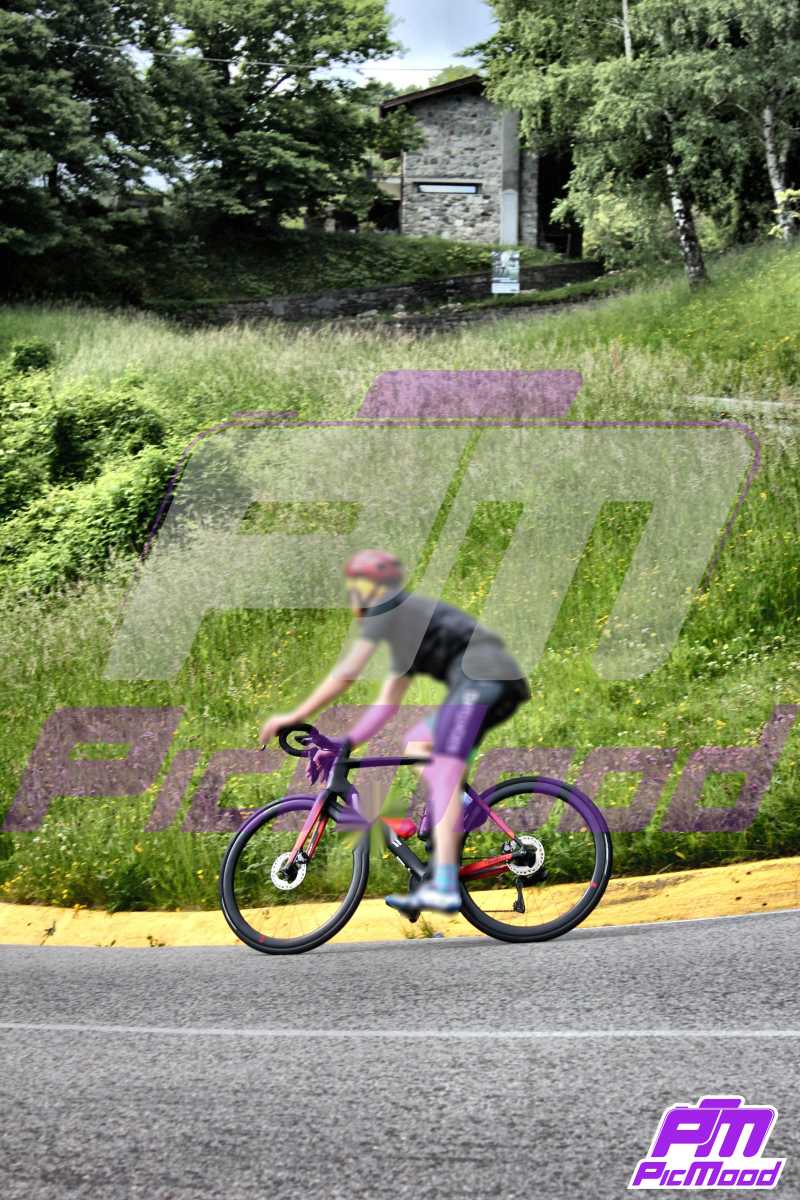 Foto Passo del Ghisallo 24 mag 2025 09:27