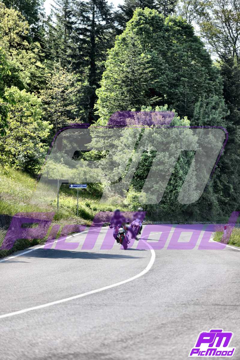 Foto Passo della Cisa versante Toscana 11 mag 2025 09:39