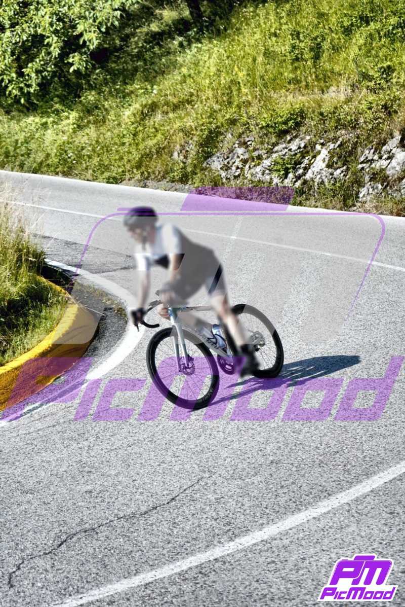 Foto Passo del Ghisallo 22 giu 2025 09:04