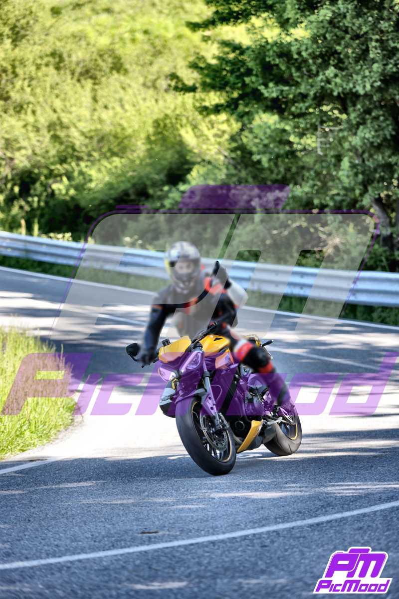 Foto Passo della Cisa versante Toscana 25 mag 2025 09:35