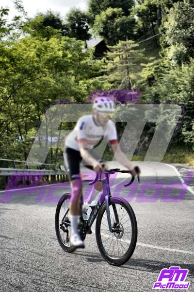 Foto Passo del Ghisallo 12 lug 2025 09:19