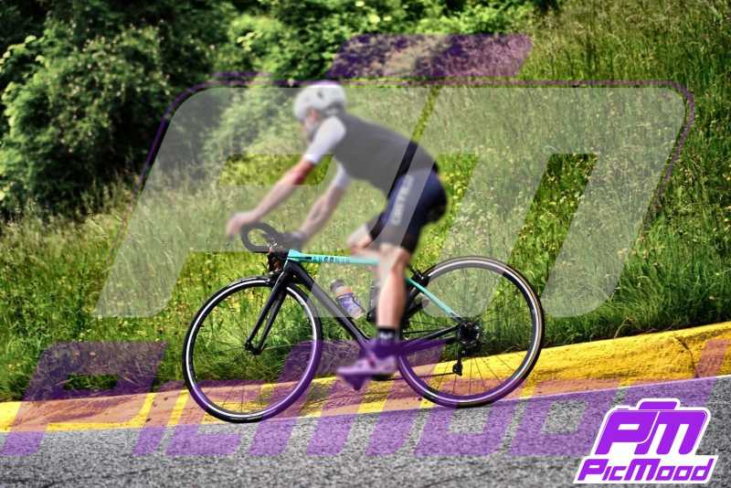 Foto Passo del Ghisallo 25 mag 2025 09:38