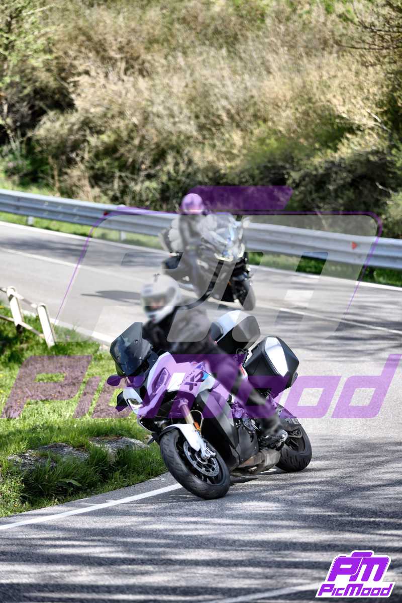 Foto Passo della Cisa versante Toscana 25 apr 2025 10:06