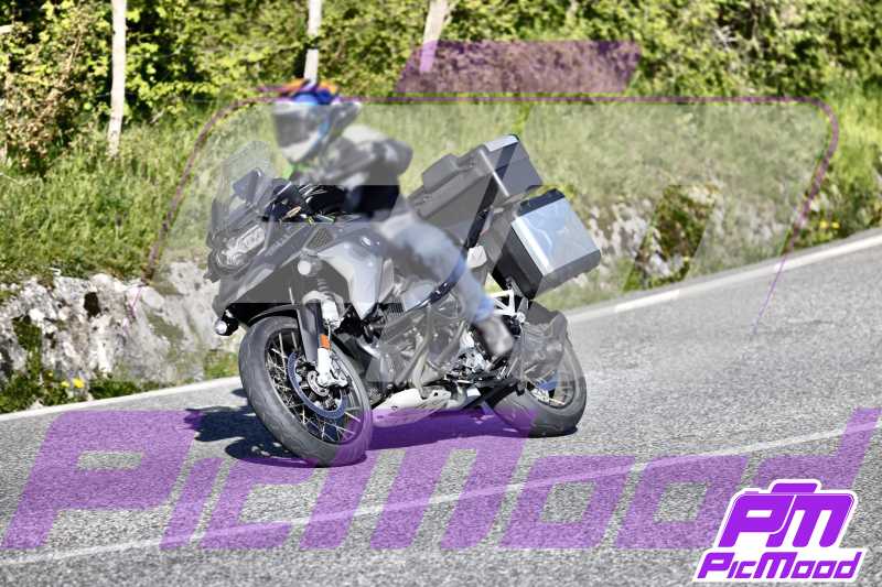 Foto Passo della Futa Raticosa vers Toscana 1 mag 2025 08:51